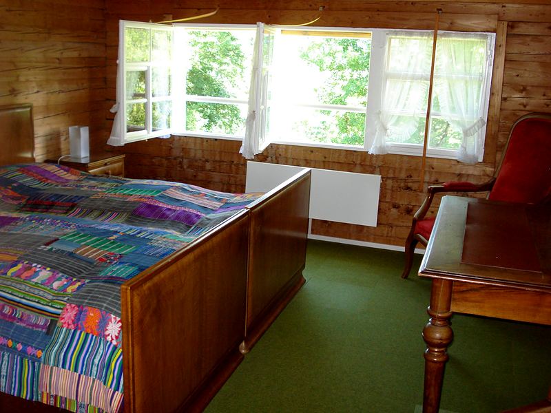 Doppelschlafzimmer unter dem Dach
